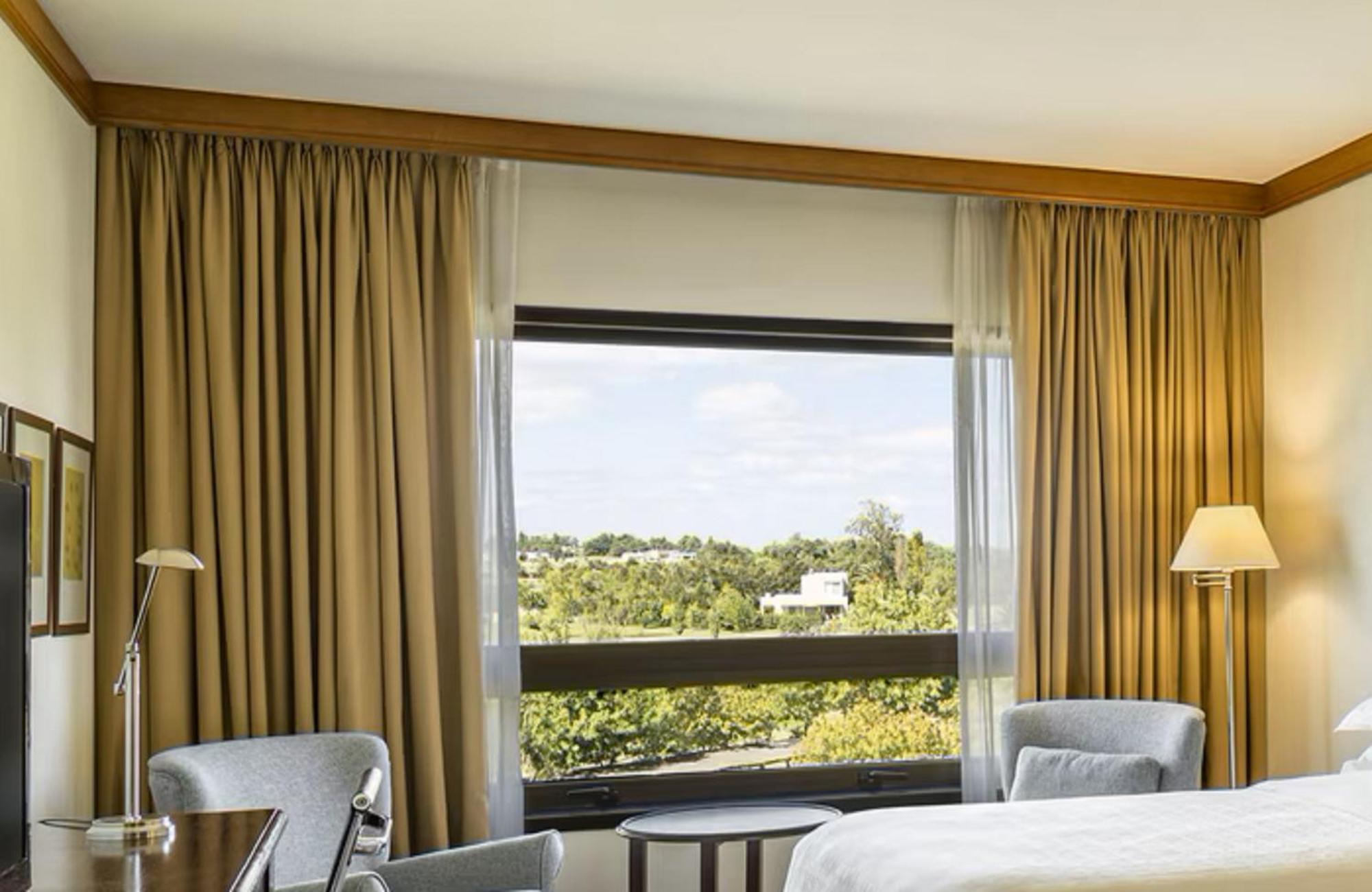 Sheraton Colonia Golf And Spa Resort Colonia del Sacramento Esterno foto Curtains