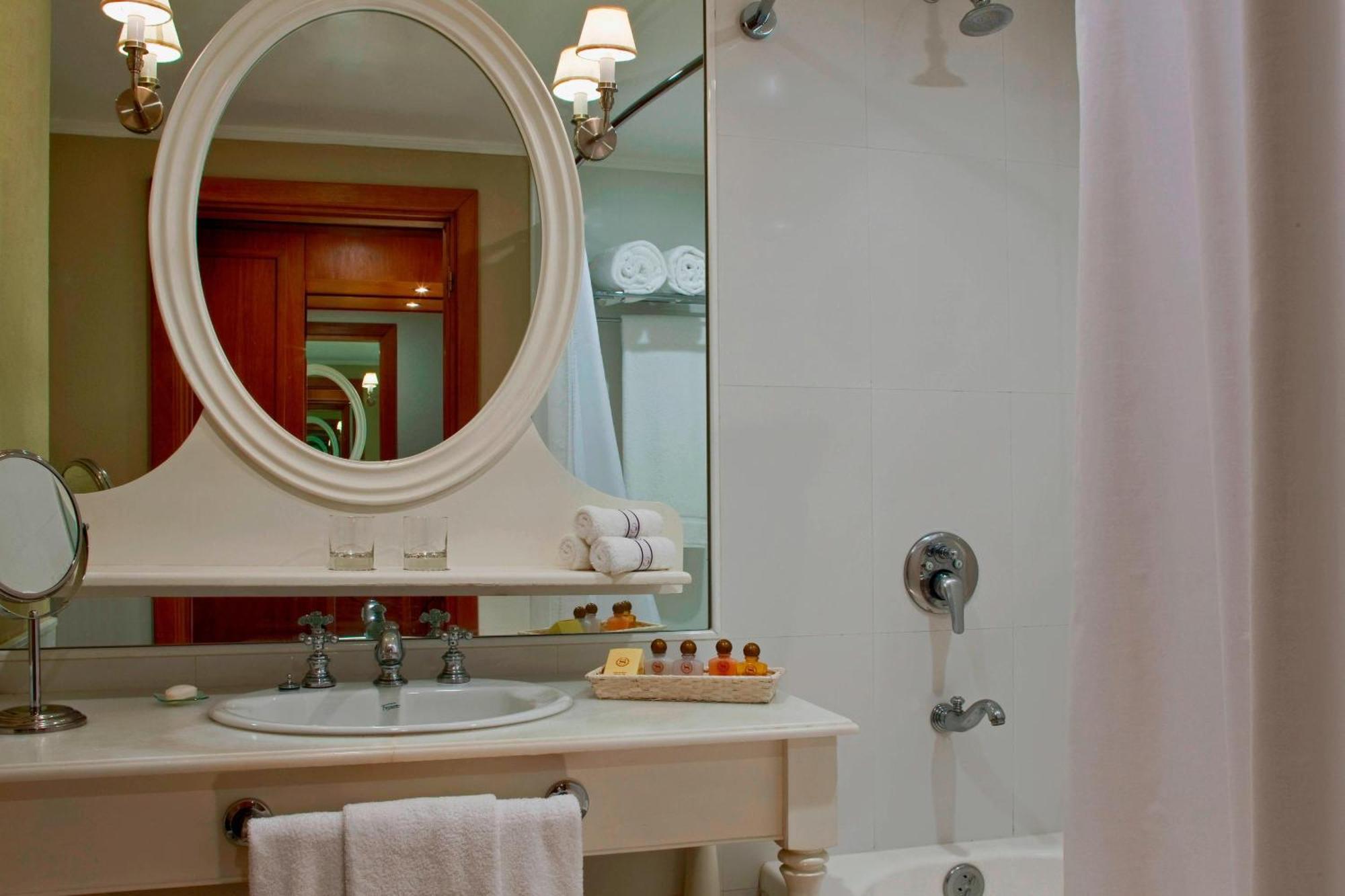 Sheraton Colonia Golf And Spa Resort Colonia del Sacramento Esterno foto